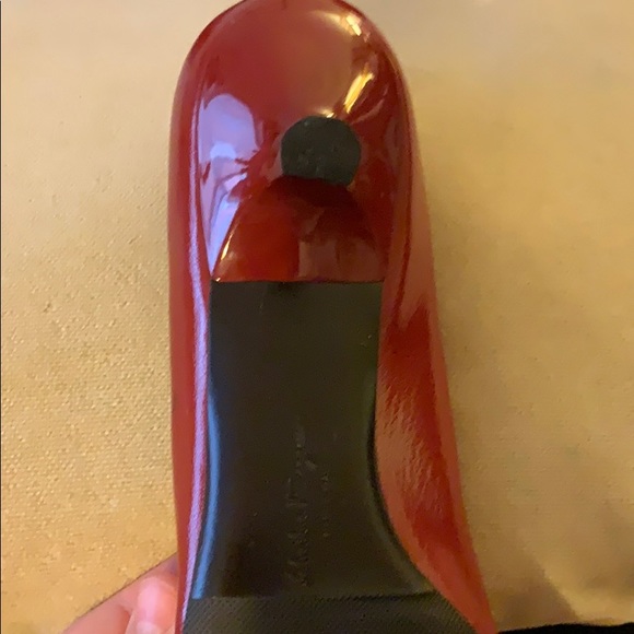 Shoe - Picture 4 of 4